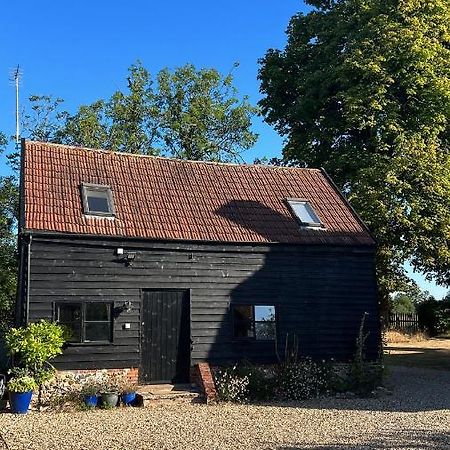 Gorgeous Comfortable Barn With Huge Private Orchard In Quiet Suffolk Location Depden 外观 照片