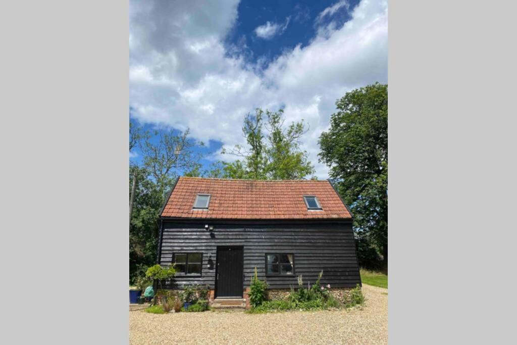 Gorgeous Comfortable Barn With Huge Private Orchard In Quiet Suffolk Location Depden 外观 照片